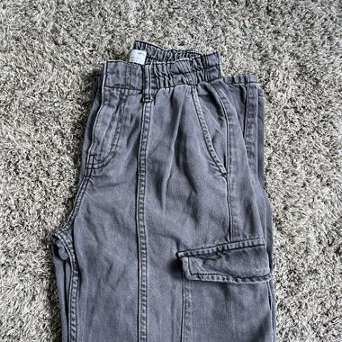 Bershka Cargo grau