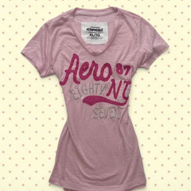 T-shirt vintage Aeropostale rosa con grafica