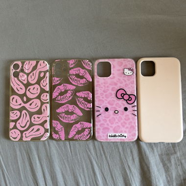 4 étuis pour téléphone