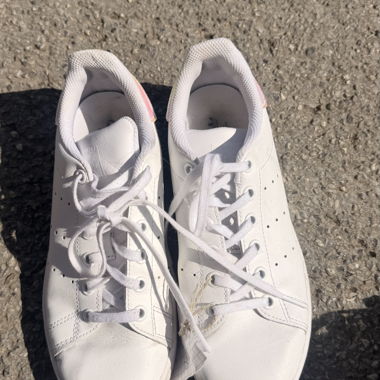 White adidas Stan smith sneakers 