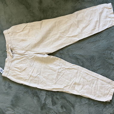 Pantaloni in lino beige