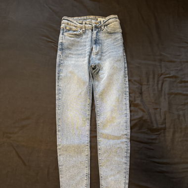 Jean bleu clair Zara 