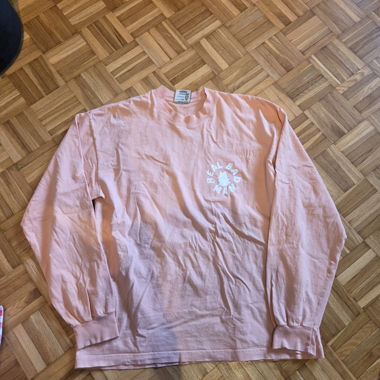 Skate sweater