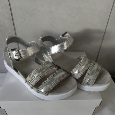 Bugatti Riemchen Sandale Klettverschluss Silber