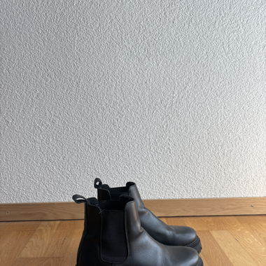 Schwarze Chelsea Boots Gr. 39