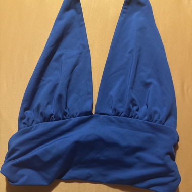 Backless Crop Top
