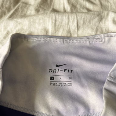 Nike 3/4 Leggings - Lila Batik - Grösse S/36