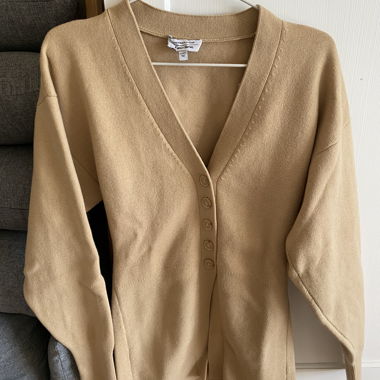 Beige V-neck Cardigan