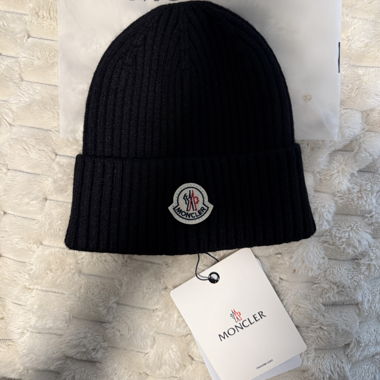 Moncler mütze black