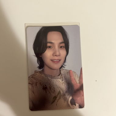 Carte photo BTS Suga avec mini-album