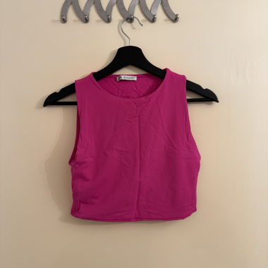Crop-top rose