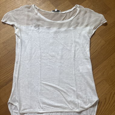 Elegant top