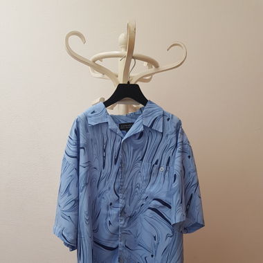 Modern blue short sleeved shirt