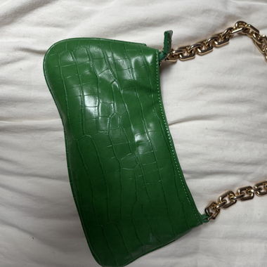 Zara Handtasche aus Leder giftgrün