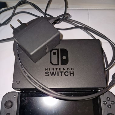 Switch konsole mit pokemon