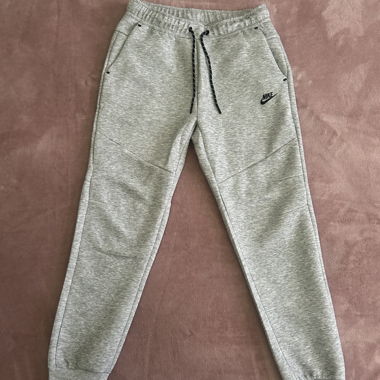 Pantaloni jogging Nike grigi