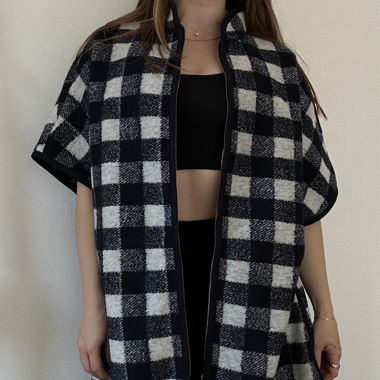 Brand new Draper James wool poncho