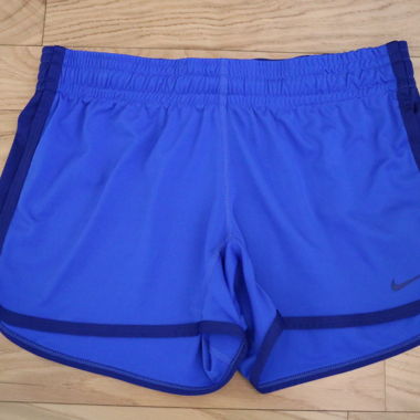 Pantaloncini sportivi Nike taglia S