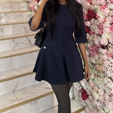 Robe élégante bleu foncé