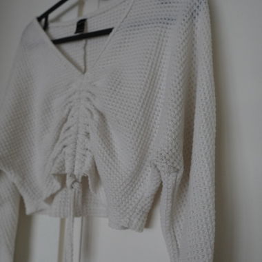 White cropped long-sleeve ruched top