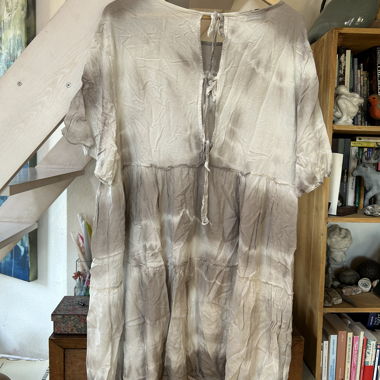 Robe tunique fluide tie-dye gris blanc