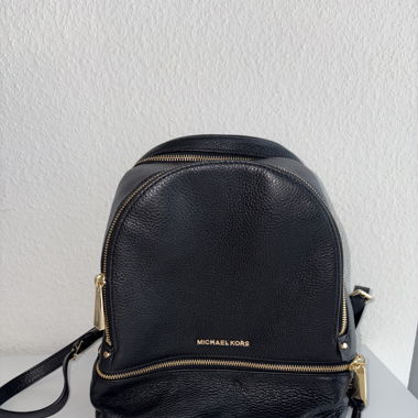 Micheal Kors bag