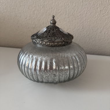 Round Glass Container