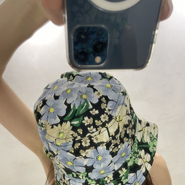 bucket hat