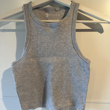 Top grigio