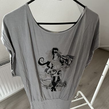 Long t-shirt 