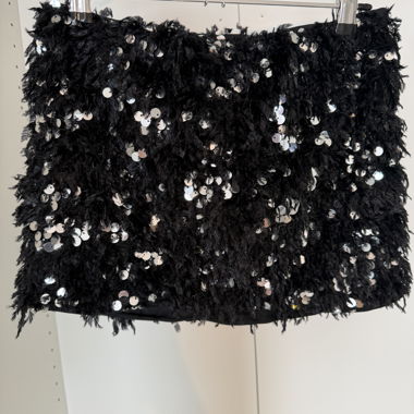 Minigonna nera con paillettes