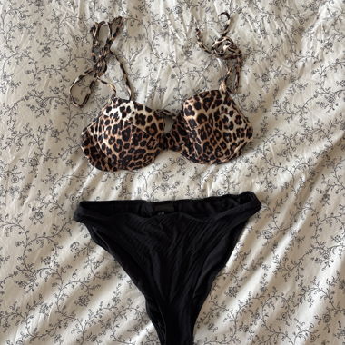 Set bikini leopardato