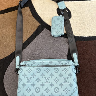 Sac bandoulière Louis Vuitton