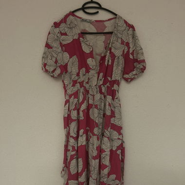 Kleid / dress