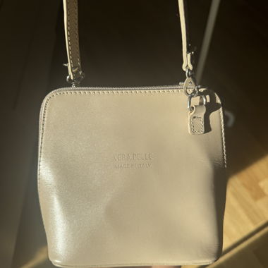 Ledertasche, Umhängetasche