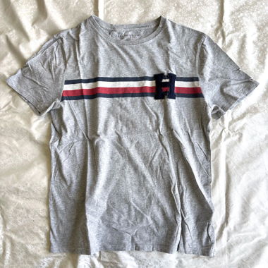 Y. 2017 Tommy Hilfiger striped application tee
