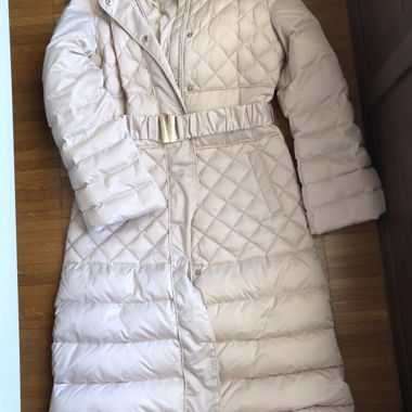 Guess beige-gold real down puffer coat, size M