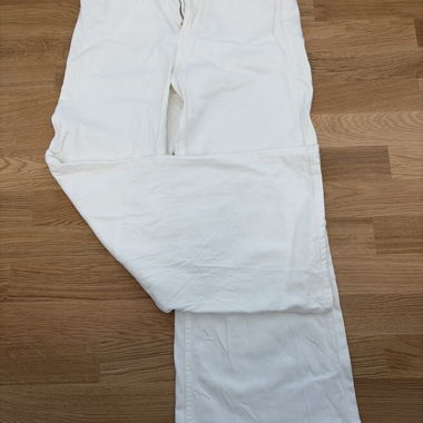 Jeans blancs