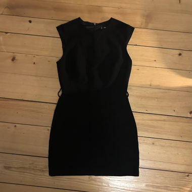 Short dress