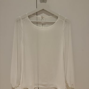 Blusa bianca leggermente trasparente Gr. S/36