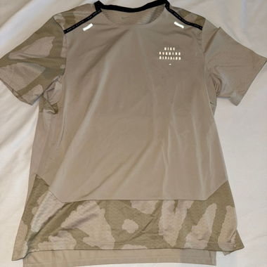T-shirt Nike Running Division – Taglia M