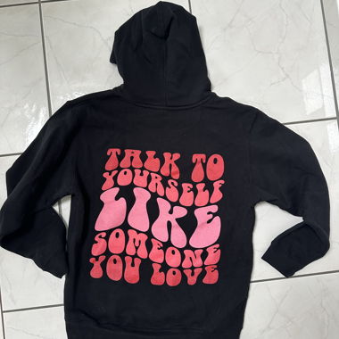 Hoodie noir avec imprimé