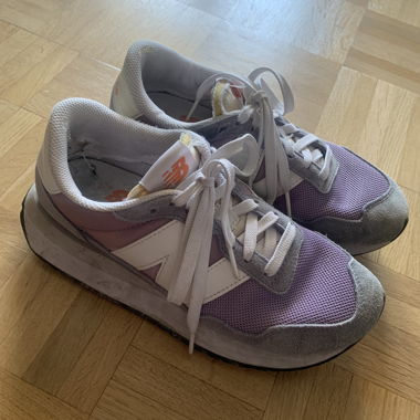 New Balance Sneaker lila 38