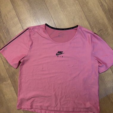 T-shirt Nike Air Dry Fit rosa
