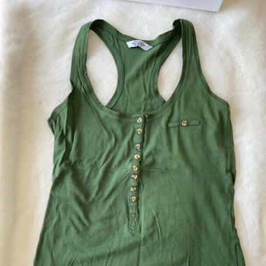 Top vert 36 neuf