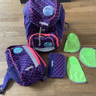 Set Zaino Scolastico Ergobag viola/rosa