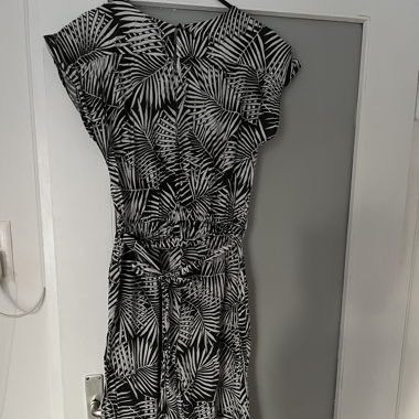Sommerlicher Jumpsuit  Zebra Gr. M