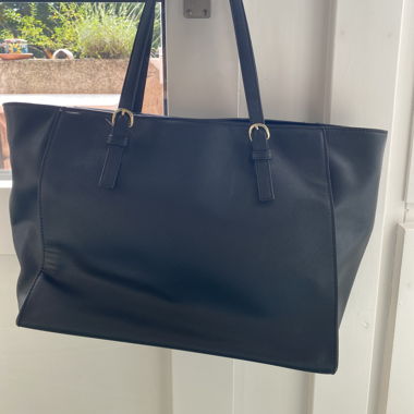 Handtasche