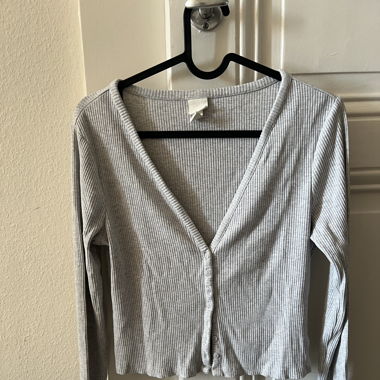 H&M grey cardigan/top
