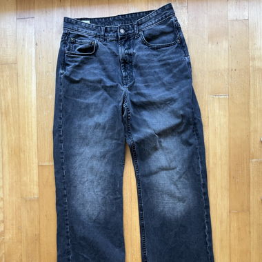 Schwarze Jeans bootcut loose flaire 